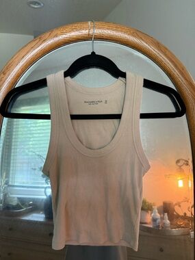 Abercrombie & Fitch Beige Ribbed Tank Top